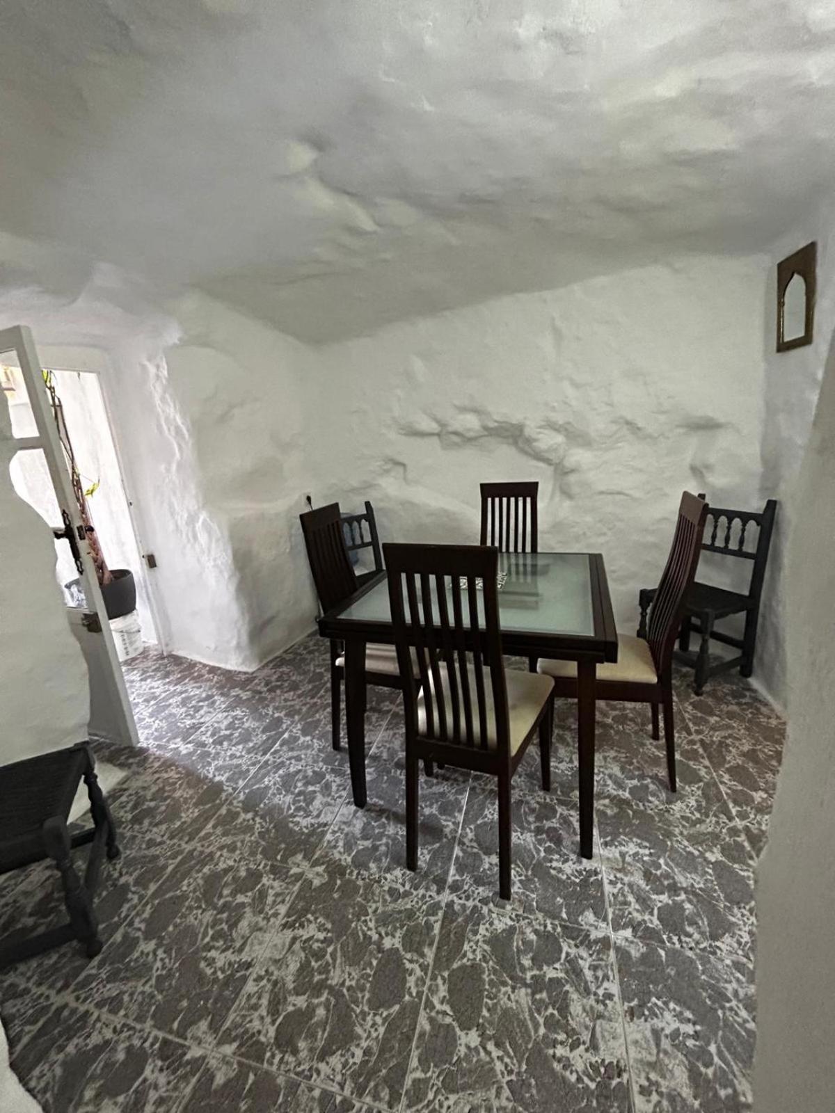Villa The Crystal Cave à Zújar Extérieur photo