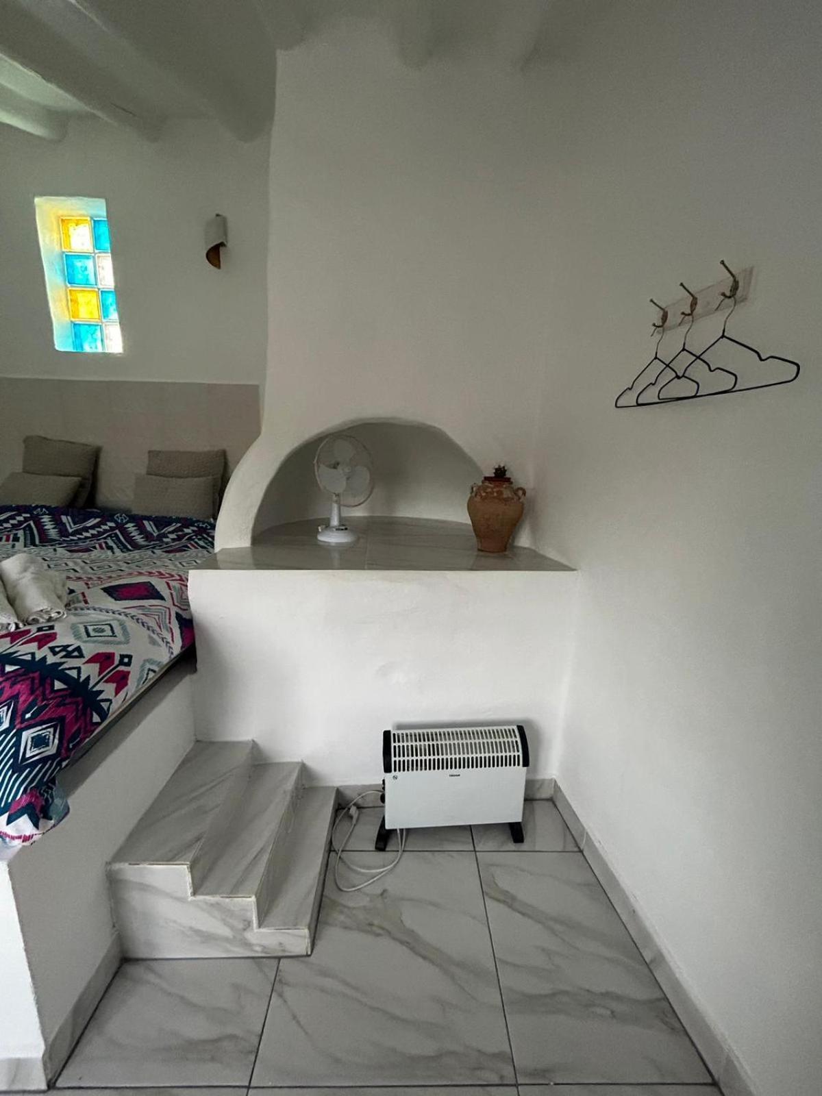 Villa The Crystal Cave à Zújar Extérieur photo