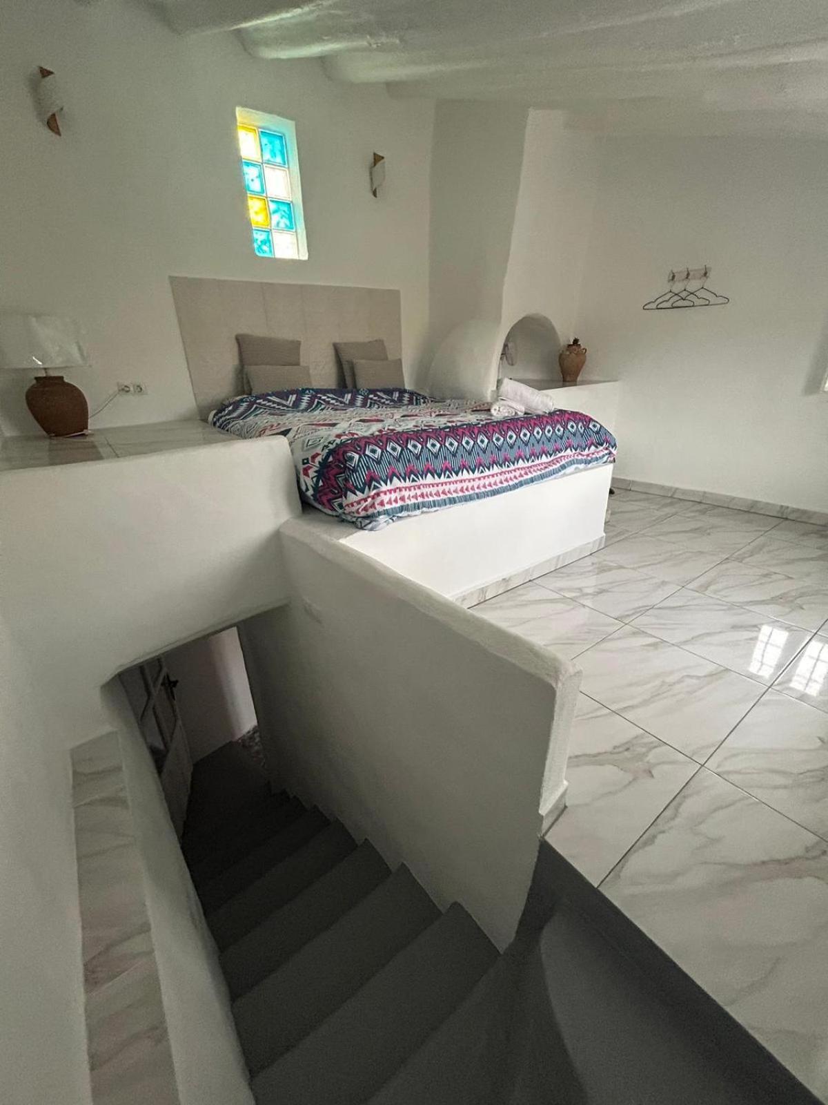 Villa The Crystal Cave à Zújar Extérieur photo