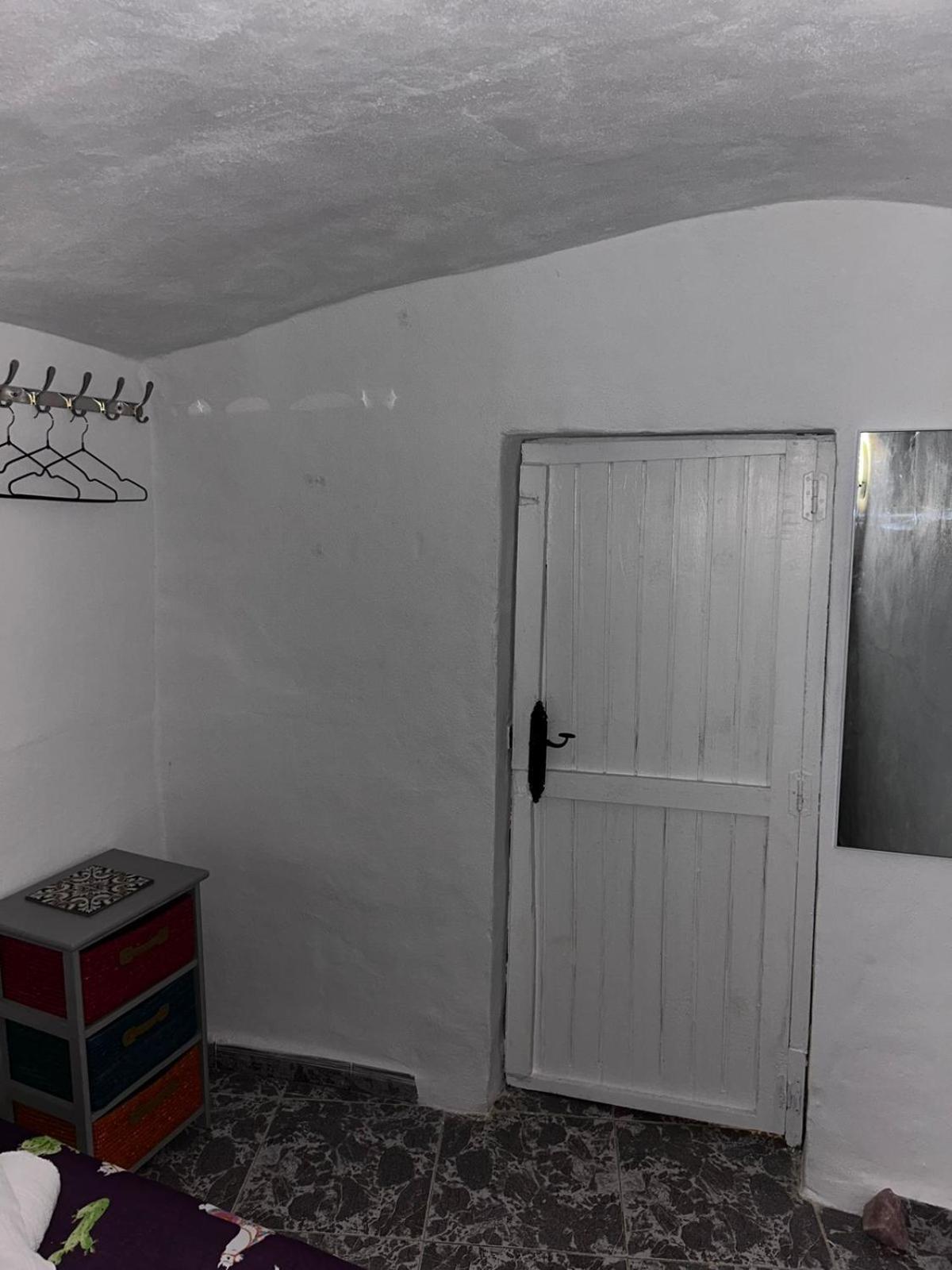 Villa The Crystal Cave à Zújar Extérieur photo